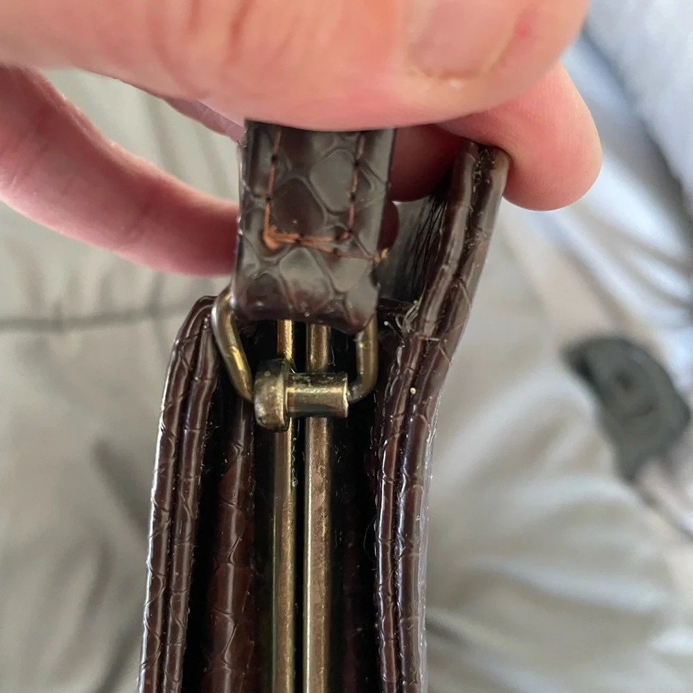 Vintage 1950 Purse Handbag with gold tone hardware